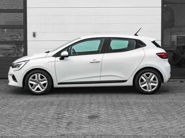 Renault Clio 1.0 TCe 92 PK Bi-Fuel Zen | 4 seizoensbanden | Airco | NAVI | parkeersensoren achter | Apple/Android car play |