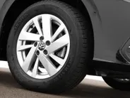 Volkswagen Polo 1.0 TSI 110pk DSG Style · Camera · Apple/Android Car Play · Navigatie · Stoelverwarming · Virtual Cockpit Pro · 15'' Inch · Garantie t/m 22-01-2028 of 100.000km