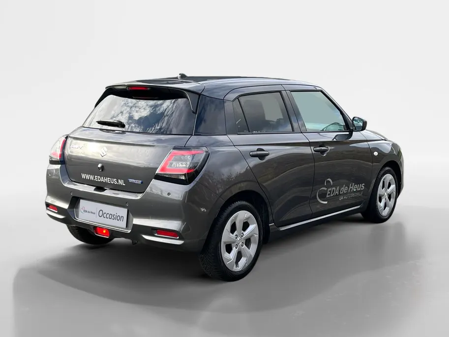 Suzuki Swift 1.2 Style Smart Hybrid Apple CarPlay | Android Auto | LED koplampen | Cruise control | Stoelverwarming | Blind Spot | Etc.