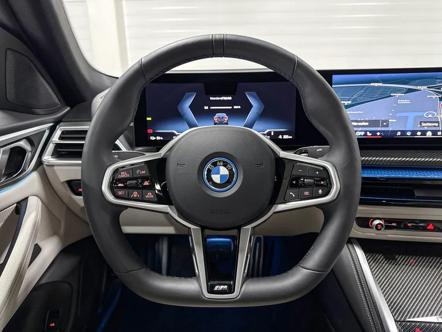 BMW i4 xDrive40