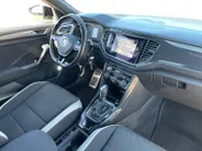 Volkswagen T-Roc 1.5 TSI Sport | AUTOMAAT | TREKHAAK | STOELVERWARMING | LM VELGEN | NAVIGATIE |