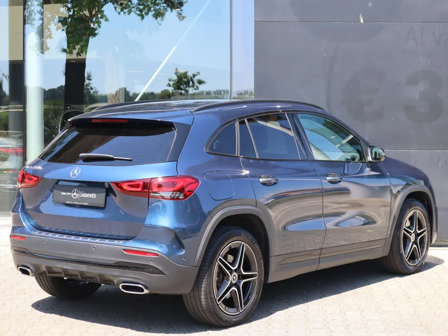 Mercedes-Benz GLA 250 e AMG Line l Keyless l Achteruitrij camera l Stoelverwarming