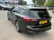 Ford Focus Wagon 1.0 EcoBoost Hybrid ST Line