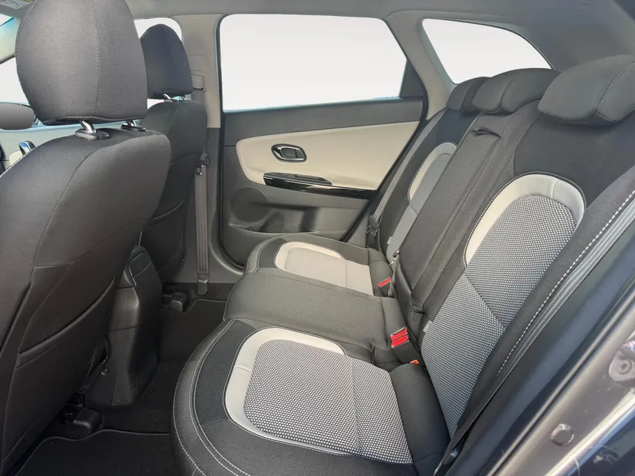 Kia cee'd Sportswagon 1.6 GDI BusinessLine | Nette auto | Dealer onderhouden | Achteruitrijcamera | Navigatie | Cruise & Climate control | 12 Maanden BOVAG garantie |