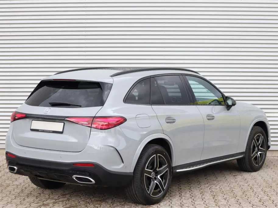 Mercedes-Benz GLC 300e 4MATIC Business Solution AMG