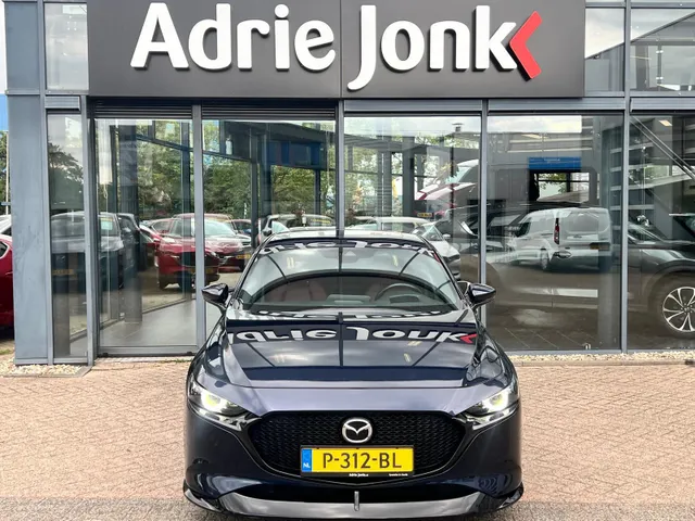 Mazda 3 2.0 e-SkyActiv-X M Hybrid 186 Luxury AUTOMAAT | SUNROOF | AERO PACK | LEDER | Bose AUDIO | APPLE CARPLAY/ANDROID AUTO | A.CAMERA | NED. AUTO |