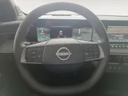 Nissan Leaf Evolve 52 kWh | WLTP 445km | Apple carplay & Android auto | 19inch LM Wielen | Climate contole | Glazen dak | V2L | Electrisch verstelbare stoelen| Bose audio | Head-up display |