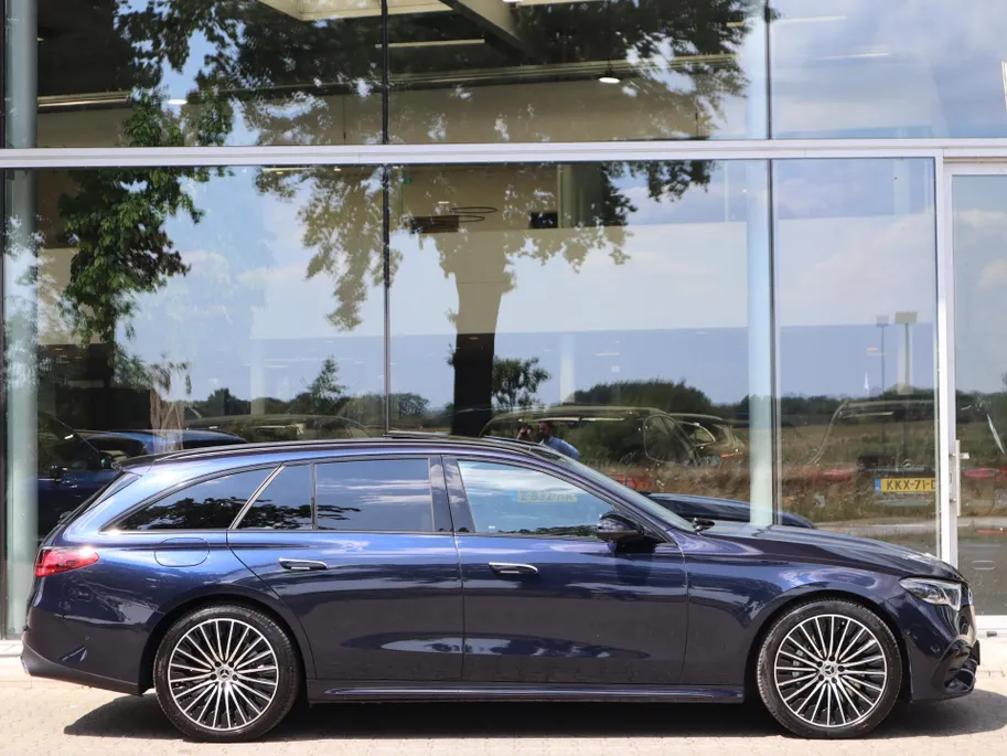 Mercedes-Benz E-Klasse Estate 300 e AMG Line l Leder l Trekhaak l Keyless l Panoramadak