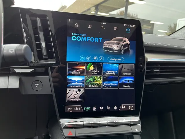 Mitsubishi Eclipse Cross Instyle 87 kWh | Panoramadak | Harman Kardon audio