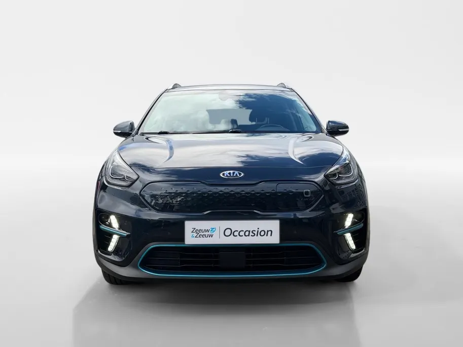 Kia e-Niro ExecutiveLine 64 kWh | LEDER | CAMERA | JBL | STOELVERWARMING/ VENTILATIE | PARKEERSENSOR |