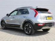 Kia Niro EV DynamicPlusLine 64.8 kWh | Airco | Navi | Camera | Cruise | 17' LM | PDC |