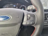 Ford Focus Wagon 1.0 EcoBoost Hybrid ST Line WINTERPAKKET / NAVIGATIE GROOTSCHERM.