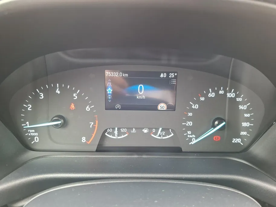 Ford Puma 1.0 EcoBoost Hybrid Titanium | 1e Eigenaar | NL-Auto | Winterpack | 17' Lichtmetaal | Climate Control | Navigatie | Parkeersensoren | Apple Carplay&Andoid auto |