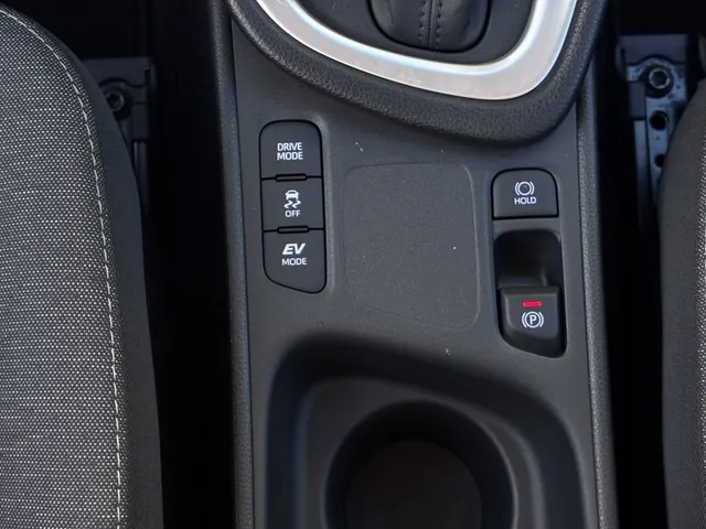 Toyota Yaris 1.5 Hybrid Dynamic | Trekhaak | Carplay | Keyless