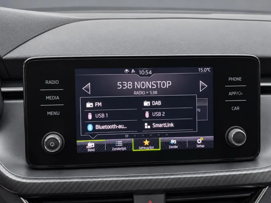 Škoda Kamiq 1.0 TSI 110pk DSG Monte Carlo · Camera · Keyless · Stoelverwarming · Apple/Android Car Play · Elek. Achterklep · 18'Velgen · Sportstoelen ·