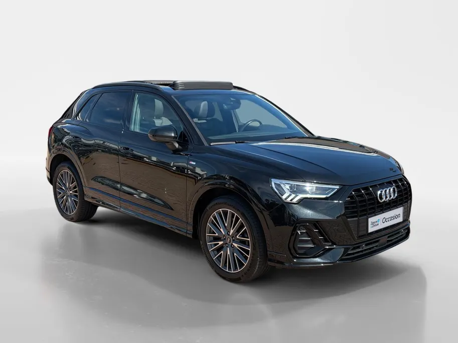 Audi Q3 45 TFSI e S edition *Automaat*Navi+360Camera*Climate Control*Virtual Cockpit*Sonos Audio*Elektrische achterklep*Zeer nette auto!