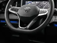 Volkswagen Tiguan Limited Edition 1.5 eHybrid 204 PK 6 versn. DSG · Design Pakket Dark · Trekhaak inklapbaar, met elektrische ontgrendeling, incl. aanhangermanoeuvreerhulp Trailer Assist · Voorraad OUTLET · Prijs is inclusief inruilpremie ·