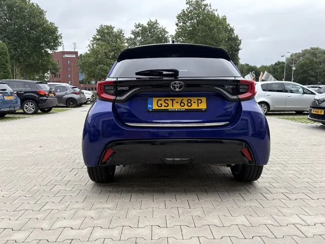 Toyota Yaris 1.5 Hyb. 130 Executive | Panoramadak | JBL | Blindspot