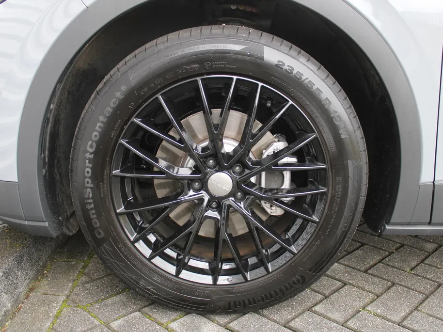 Volkswagen ID.4 Pure 52 kWh | Stuur- / Stoel- / Voorruit Verwarming | Clima | 19' LM | Cruise adapt. | PDC | Navi |