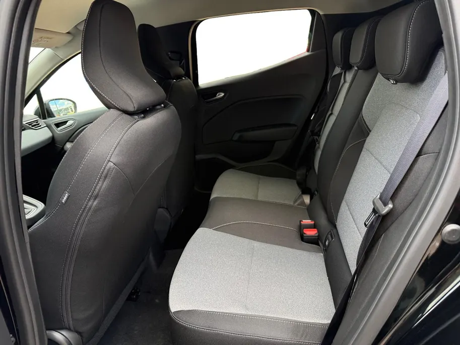Mitsubishi Colt 1.6 HEV Intense | Automaat | LM Velgen | Android auto - Apple CP | 8 JAAR GARANTIE |