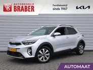 Kia Stonic 1.0 T-GDi MHEV DynamicPlusLine | Camera | Clima | Cruise | 16' LM | LED | Navi | Apple Carplay/Android Auto | Keyless | Automaat |