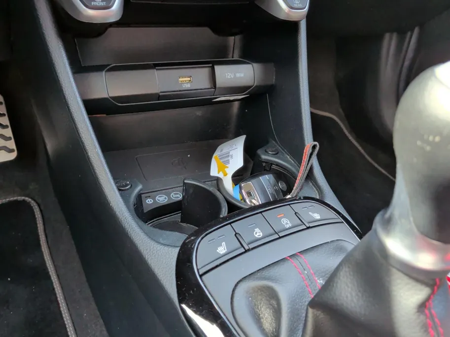 Kia Picanto 1.0 DPi GT-line 5p | Dealer onderhouden | Stoelverwarming NU Rijklaarprijs! Incl.12 Maanden, APK, Onderhoudsbeurt etc! Premiumpakket gratis!