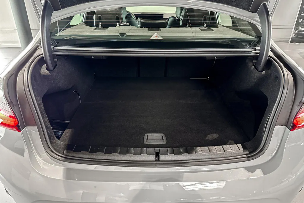 BMW 3 Serie Sedan 330e