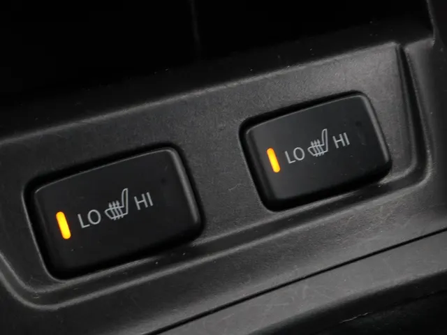 Suzuki Vitara 1.4 BoosterJet Hybrid Style Trekhaak | Adaptive Cruise | Two tone