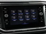 Volkswagen T-Roc 1.5 TSI 150pk DSG Sport · Panoramadak · Camera · Keyless · Apple/Android Car Play · Navigatie · Dodehoek Detectie · 17'' Inch ·