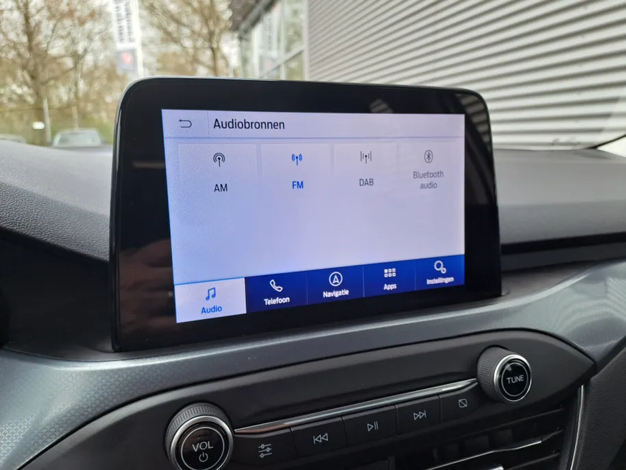 Ford Focus Wagon 1.0 EcoBoost Active Business | Navi | PDC | Cruise | Trekhaak | ECC | Stoel, Stuur, Voorruit verwarming