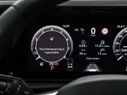 Volkswagen T-Roc Life First Edition 1.5 eTSI 116 PK 7 versn. DSG · Comfort Pakket · Trekhaak · Voorraad OUTLET · Prijs is inclusief inruilpremie ·