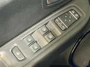 Renault Clio 90PK TCe Intens | Camera | Parkeersensoren | Lichmetalen Velgen | Climate Control | Cruise Control | Licht & Regensenor | Armsteun | Full LED | Keyless Entry |