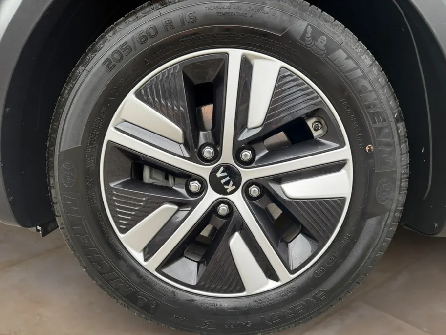 Kia Niro 1.6 GDi Hybrid DynamicLine | Stoel- en stuurverwarming | Apple/Android