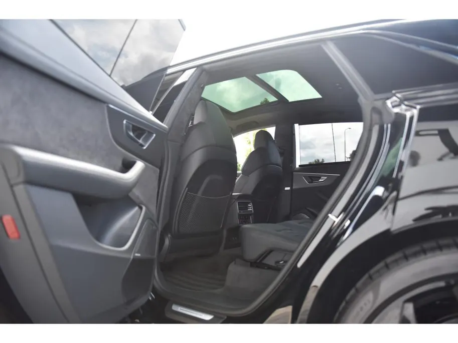 Audi RSQ8 4.0 TFSI Quattro