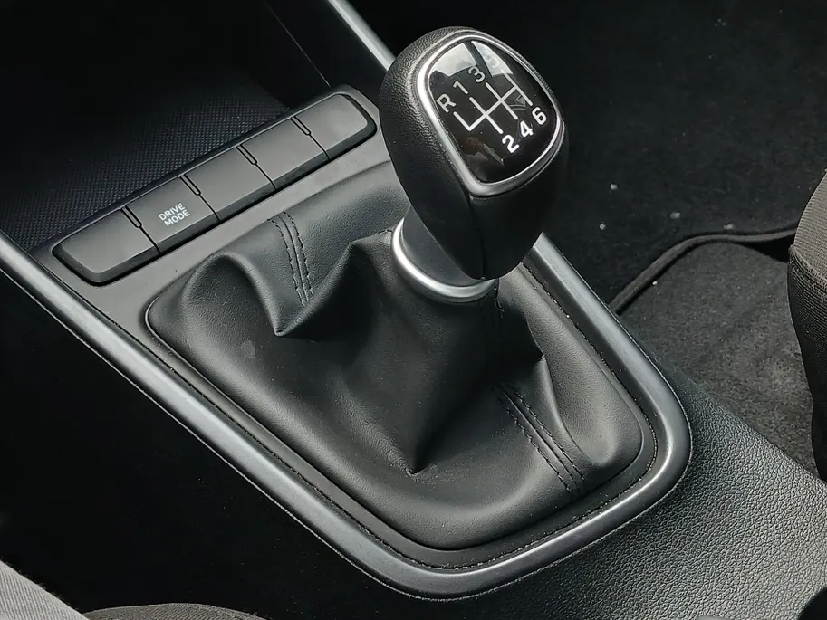 Hyundai i20 1.0 T-GDI MHEV Comfort / Carplay / Cruise / Airco