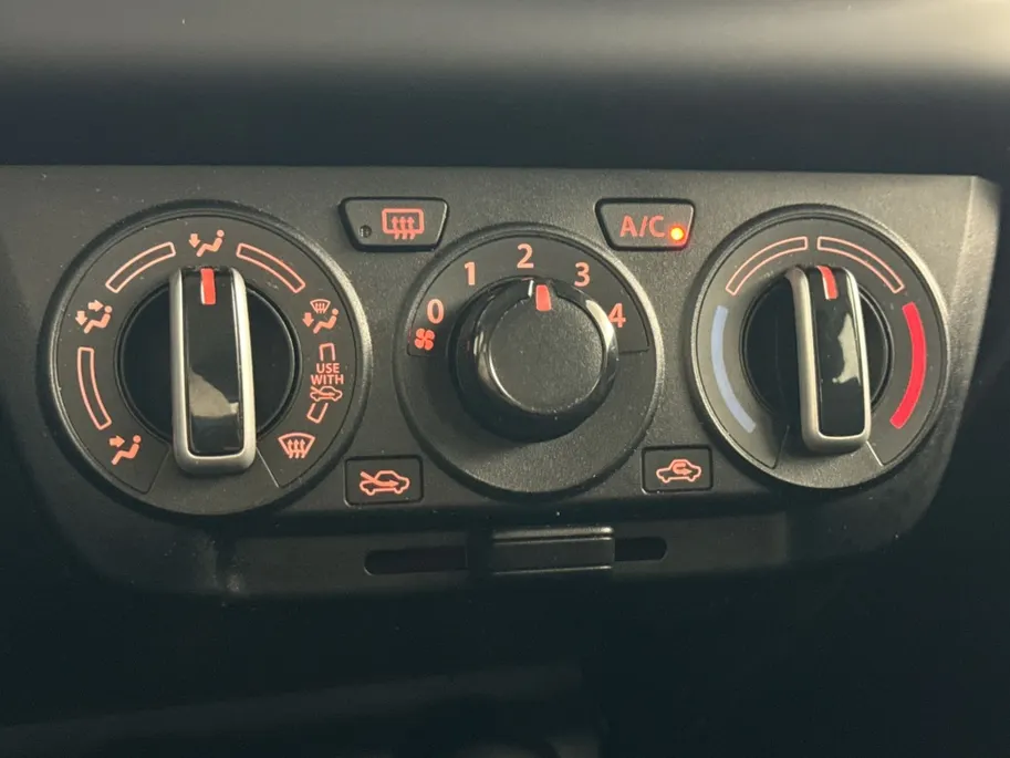 Suzuki Swift 1.2 Comfort | Airco | Bluetooth | Dakspoiler