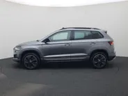 Škoda Karoq 1.5 TSI 150PK ACT Sportline DSG · Panoramadak · CANTON Audio · 360°Camera + Parkeersensoren · Navigatie · Garantie t/m 27-02-2030 of 100000km · EXTRA INRUILKORTING ·
