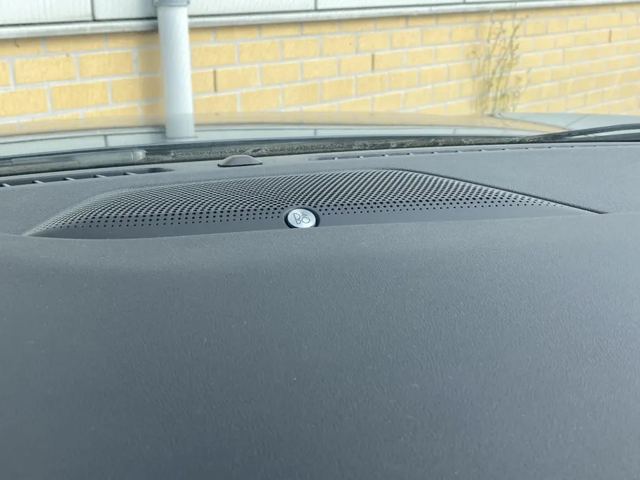 Ford Kuga 2.5 PHEV 225 pk Vignale Headup Display - Panoramadak - Winter Pack - Trekhaak  - dealer onderhouden NL auto
