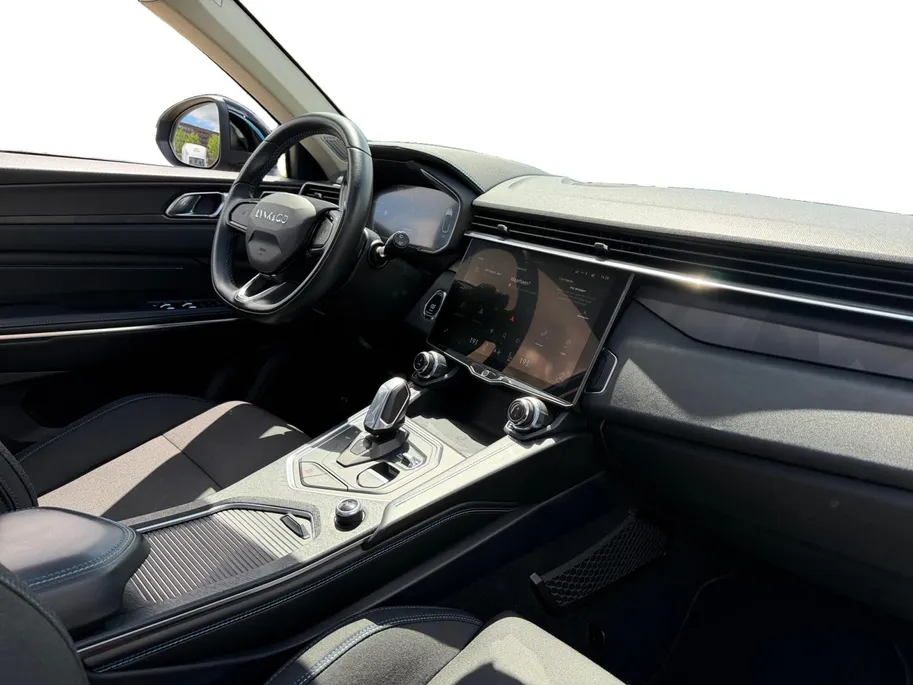 Lynk & Co 01 1.5 | Plug-in hybrid | 1800kg Trekgewicht | 69km Elek. Actieradius | Apple Carplay/Android Auto | BLISS | Panoramadak | 360° Camera | 12 Maanden BOVAG Garantie |