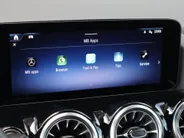 Mercedes-Benz B-Klasse 250 e AMG Line l Keyless l Achteruitrij camera l Stoelverwarming