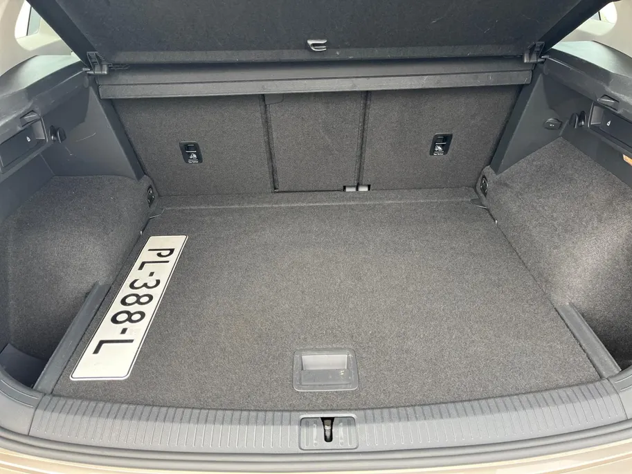Volkswagen Tiguan 1.4 TSI ACT Highline | Navigatie | Stoelverwarming | Automaat | Adaptive Cruise Control