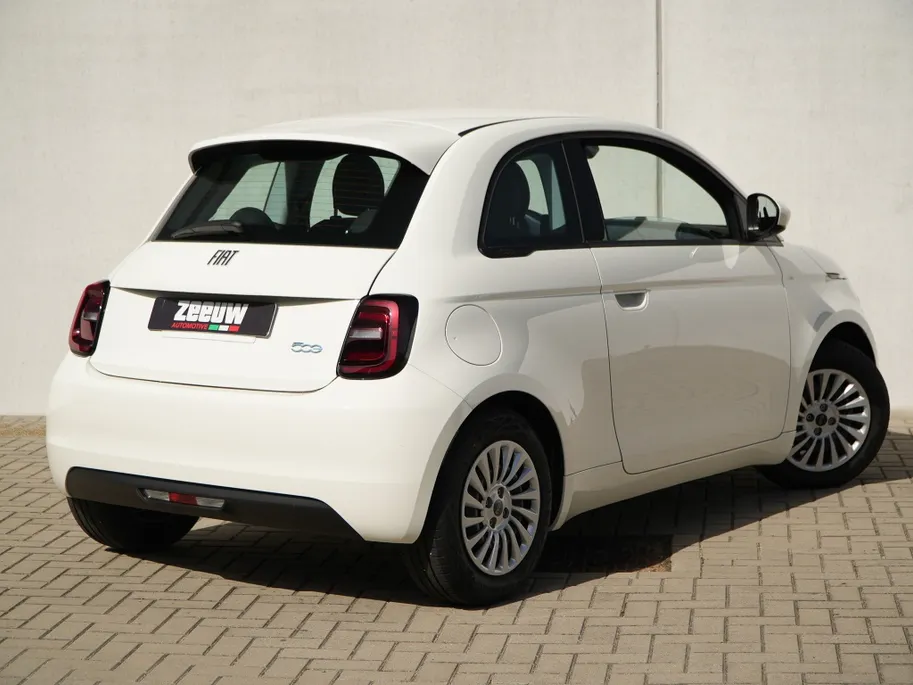 Fiat 500e 42 kWh | Carplay | Cruise | Clima | DAB | Bluetooth