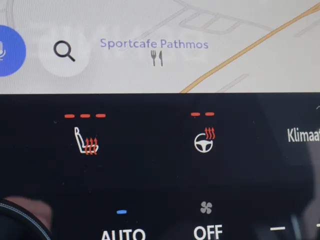 Toyota C-HR+ Executive AWD 77 kWh | Stoel/Stuur Verwarming | Matrix Led Lampen | 360 Camera