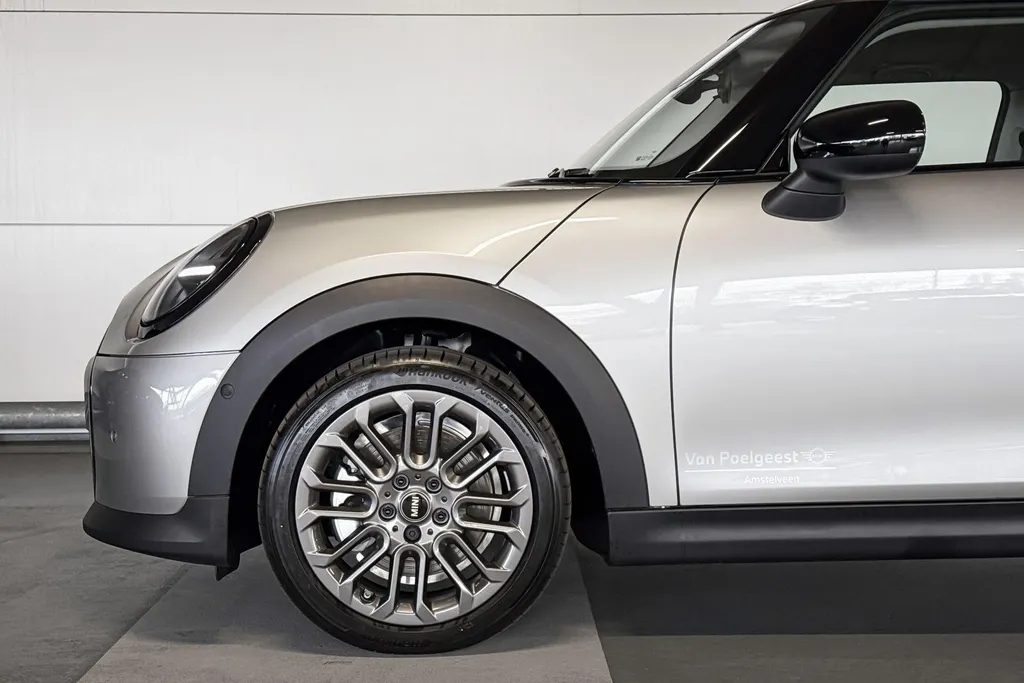 MINI Cooper 3-deurs Cooper C Essential XS