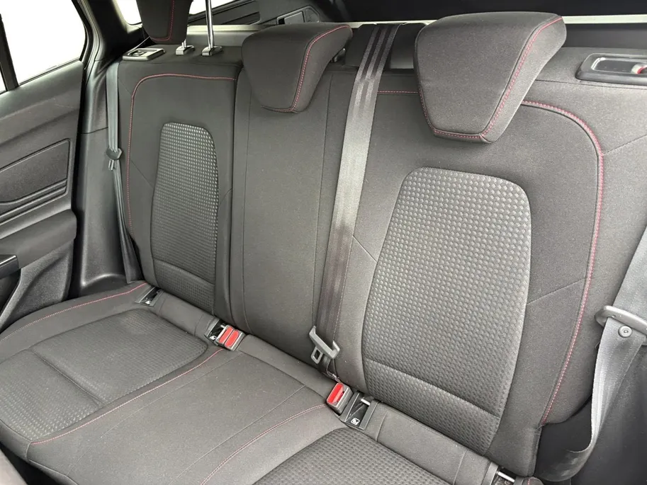 Ford Focus Wagon 1.0 EcoBoost Hybrid ST Line | Navigatie | Stoel/Stuur/Voorruitverwarming | Apple Carplay / Android Auto | Cruise Control | Lichtmetalen Velgen |