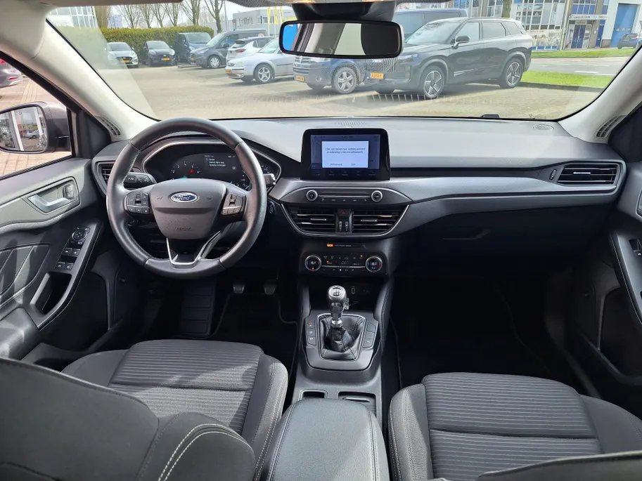Ford Focus Wagon 1.0 EcoBoost Titanium Business