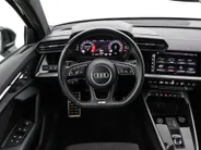 Audi A3 Limousine 30 TFSI 110pk S-Tronic S Edition · Apple/Android Car Play · Parkeerassistent · Cruise Control · Sportstoelen · Virtual Cockpit · Garantie t/m 11-11-2026 of 100.000km