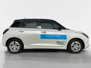 Suzuki Swift 1.2 Comfort Smart Hybrid | Navigatie | Airco | Zeer nette auto | Tot 10 jaar garantie!