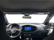 Toyota Aygo X 1.0 VVT-i MT Play | Carplay | Airco | Parkeercamera | Adapt. Cruise Control