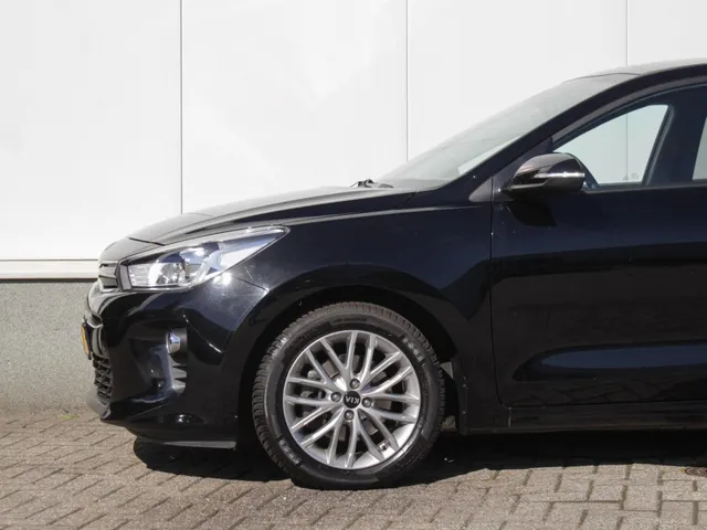 Kia Rio 1.0 TGDI DynamicLine | Navi | Camera | Clima | Park sens | Lm-Velgen